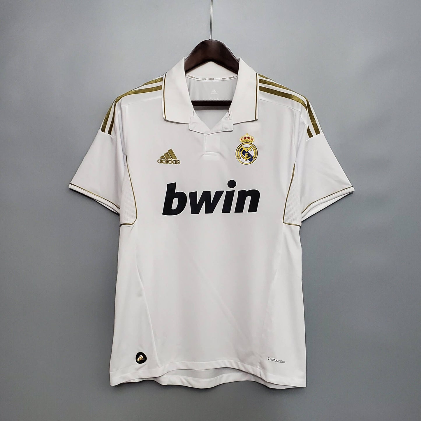 Real Madrid (Home) 2011/12 White Retro Jersey